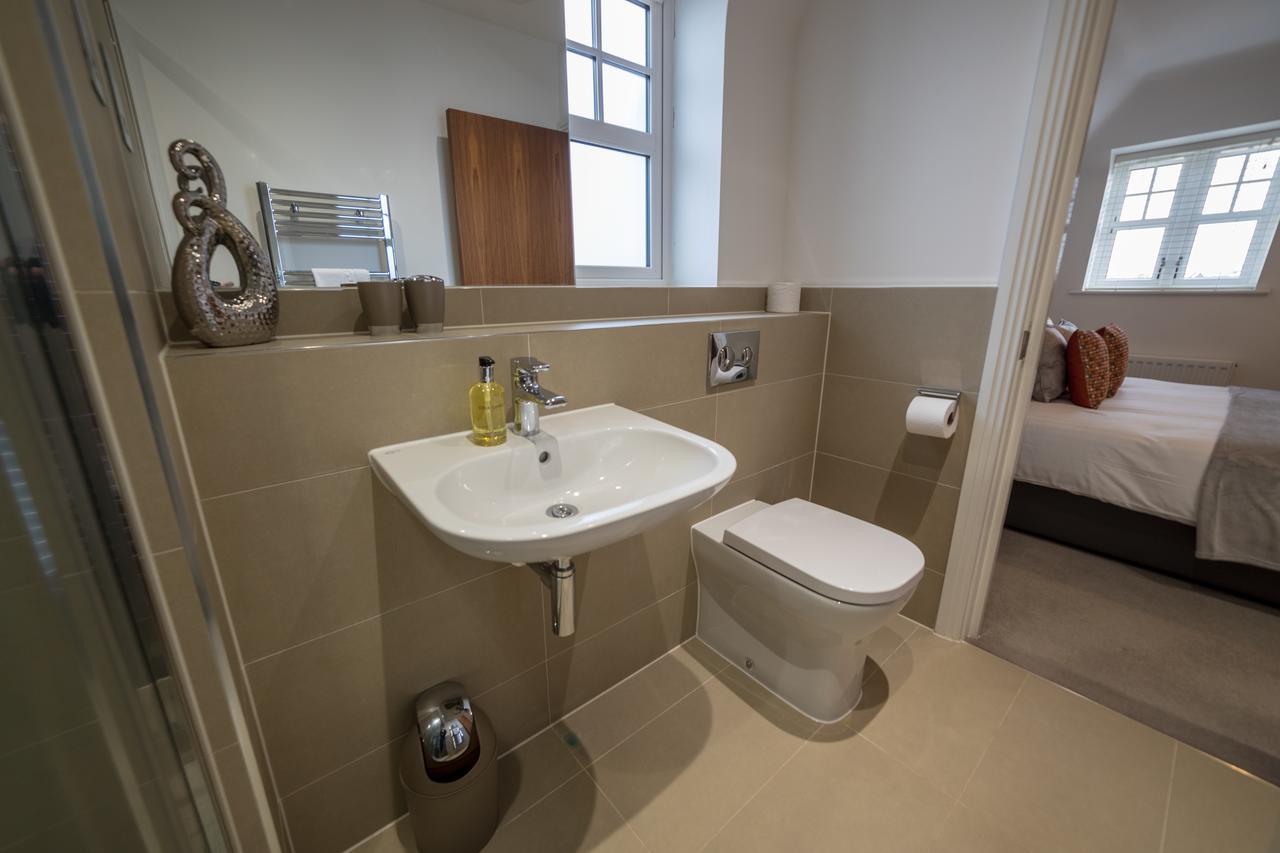 Helios Court Penthouse Serviced Apartment By Ferndale 메이든헤드 외부 사진