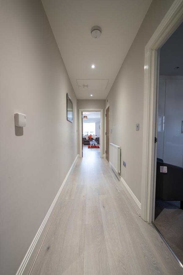 Helios Court Penthouse Serviced Apartment By Ferndale 메이든헤드 외부 사진